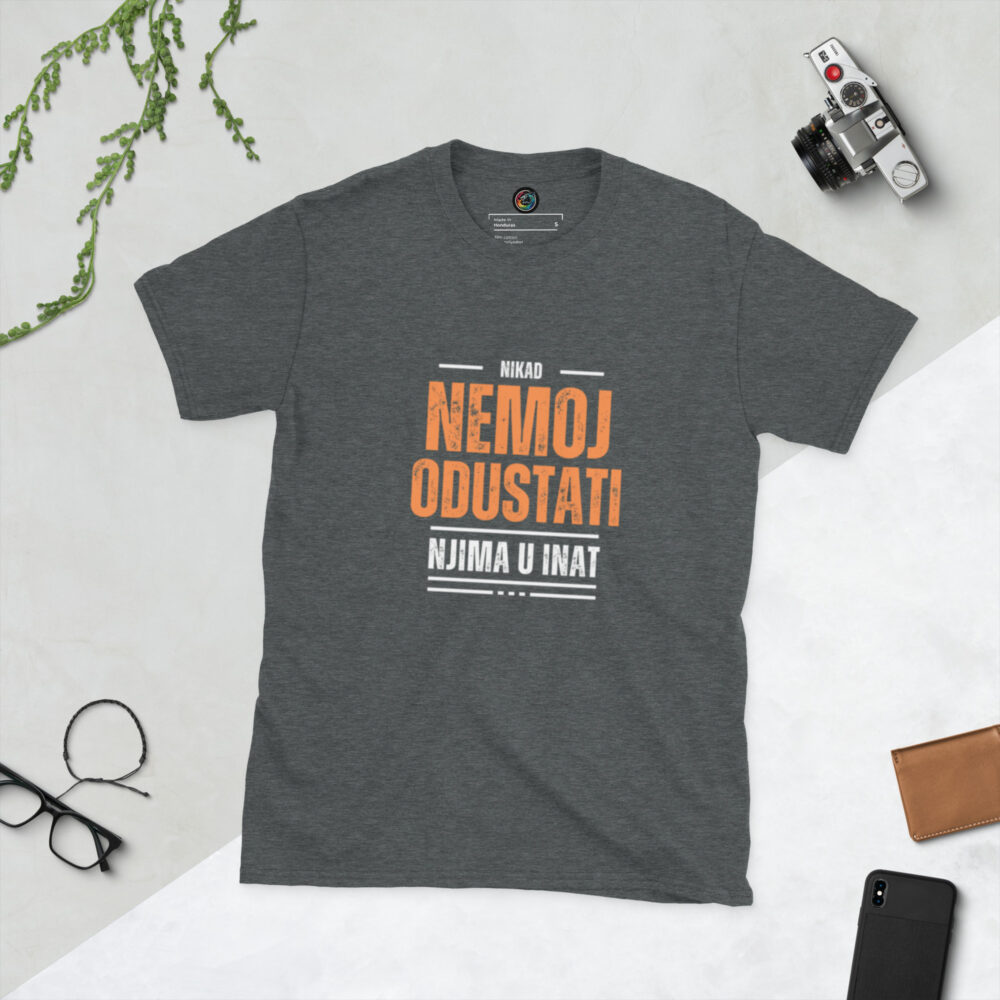 Kratka majica s natpisom "Nikad nemoj odustati" - Slika 4