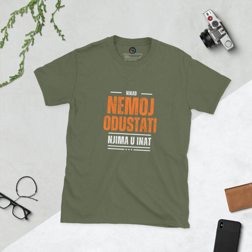 Kratka majica s natpisom "Nikad nemoj odustati" - Slika 7