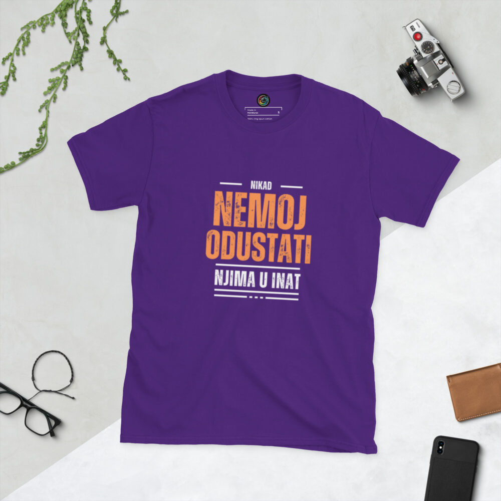 Kratka majica s natpisom "Nikad nemoj odustati" - Slika 3